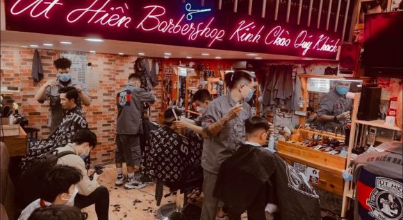 Salon làm tóc - Cắt tóc nam
