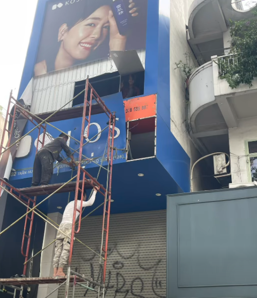 Thiết kế và thi công quảng cáo