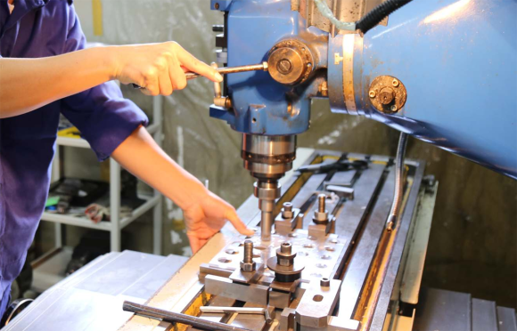 Thiết bị cơ khí