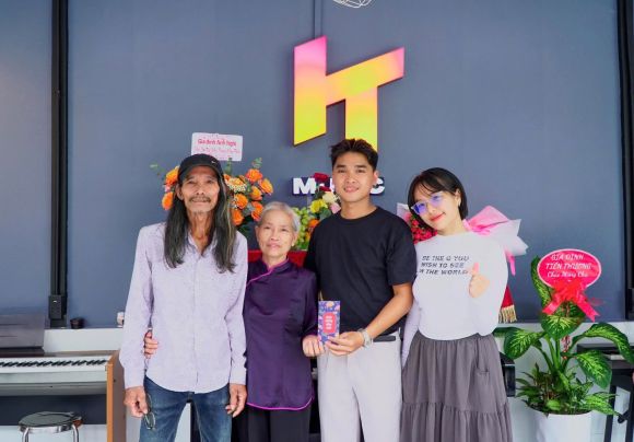 Nhạc cụ - Nhạc sống - Khoá học âm nhạc