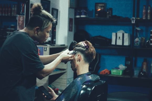 Salon làm tóc - Cắt tóc nam