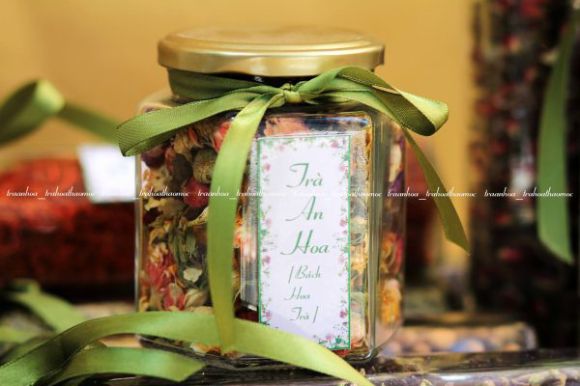 Trà thảo mộc