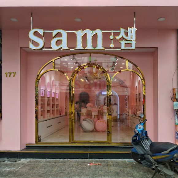 Mỹ phẩm