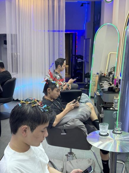 Salon làm tóc - Cắt tóc nam