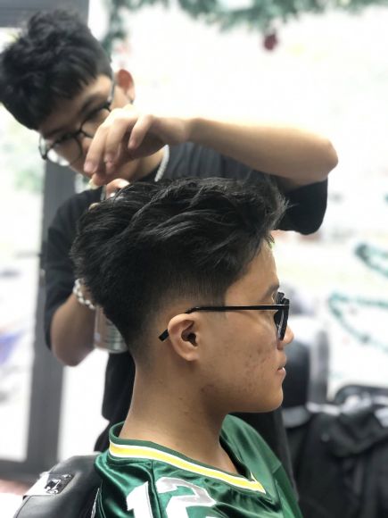 Salon làm tóc - Cắt tóc nam