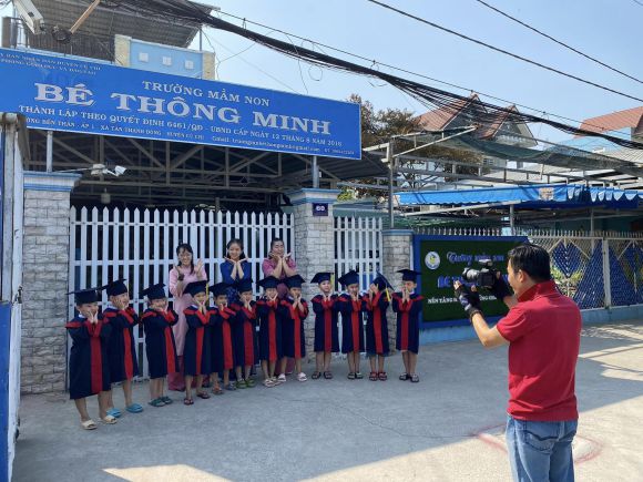 Mầm non
