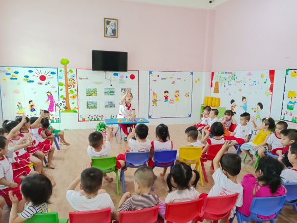 Mầm non