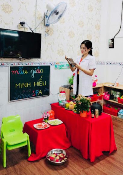 Mầm non
