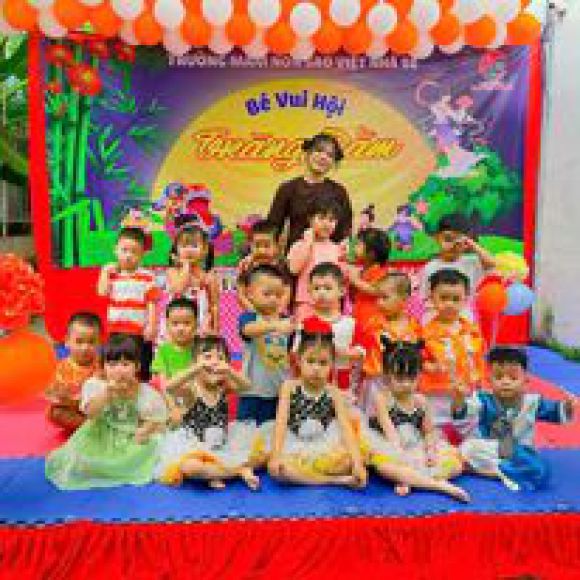 Mầm non