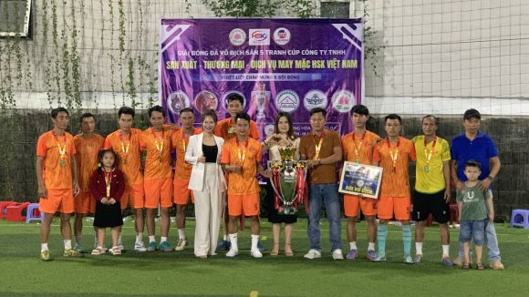 Cỏ sân vườn