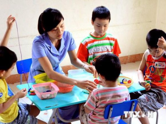 Giáo dục trẻ tự kỷ