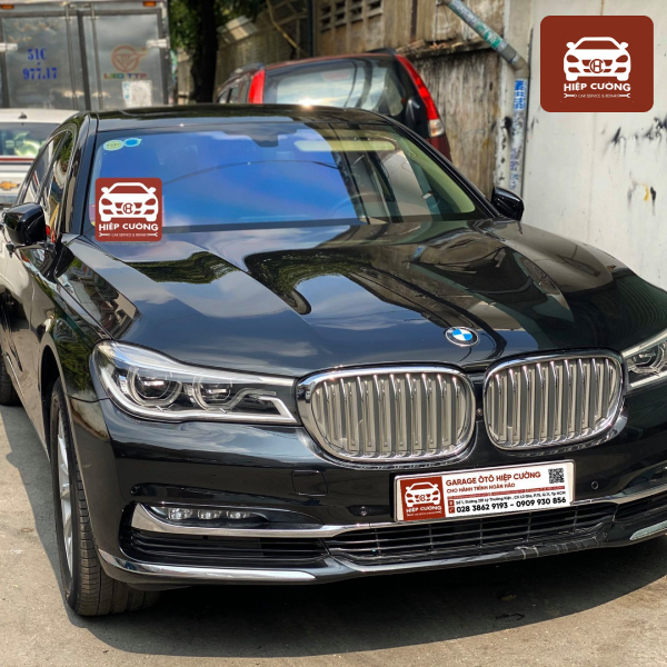 Dịch vụ sơn xe giá tốt từ kho, bóng đẹp rạng ngời