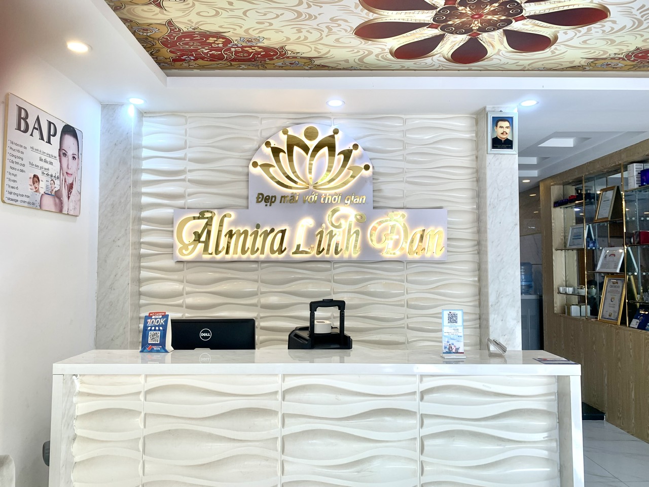 Khám Phá Bí Mật Làn Da Hoàn Hảo với Almira Linh Đan Spa