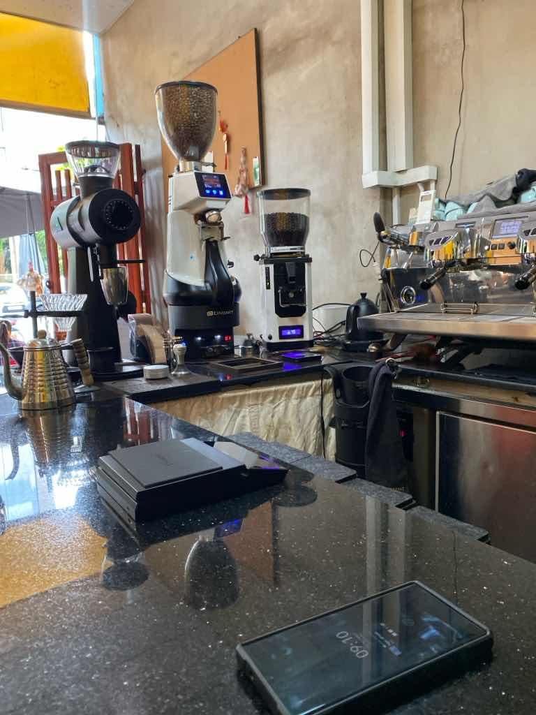 Top 3 đơn vị chuyên cung cấp thiết bị pha chế cà phê, trà và giải pháp setup quán tại Việt Nam