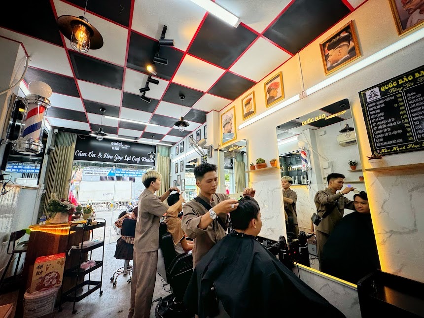 Top 3 Cửa Hàng Barber Shop tại Quận Tân Phú: Quốc Bảo Barber Shop Dẫn Đầu