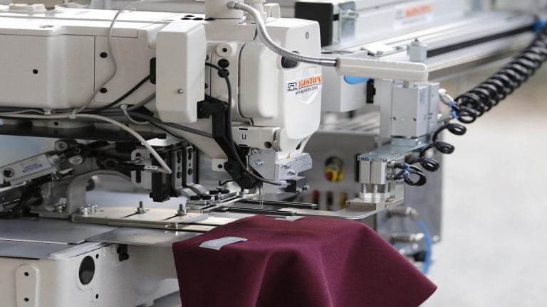 Top 3 đơn vị may mặc uy tín – chất lượng tại Quận 6: Địa chỉ đáng tin cậy cho cá nhân và doanh nghiệp