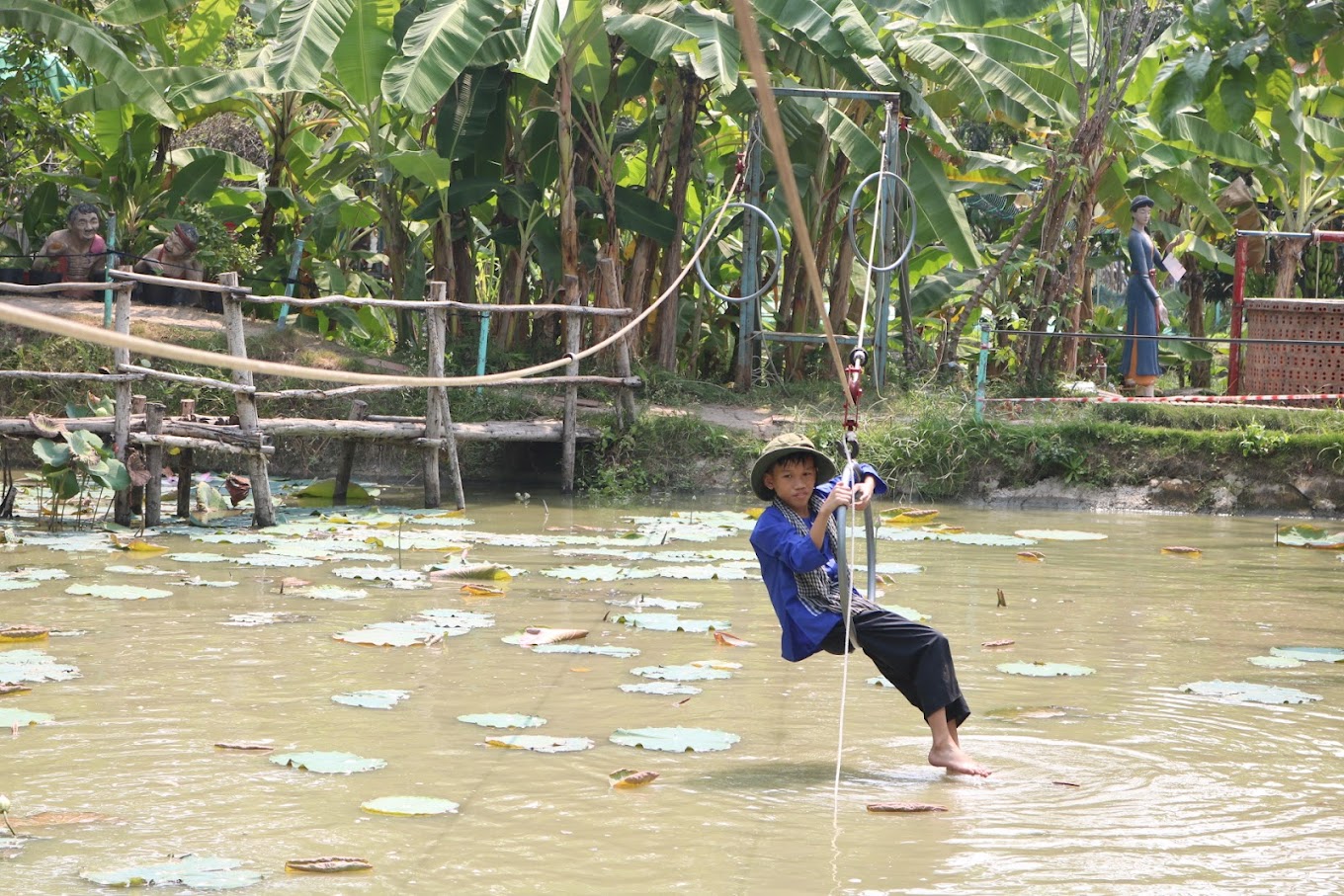 Khu Vui Chơi Nông Trại Sunshine - Trải Nghiệm Đặc Biệt Cho Trẻ Em