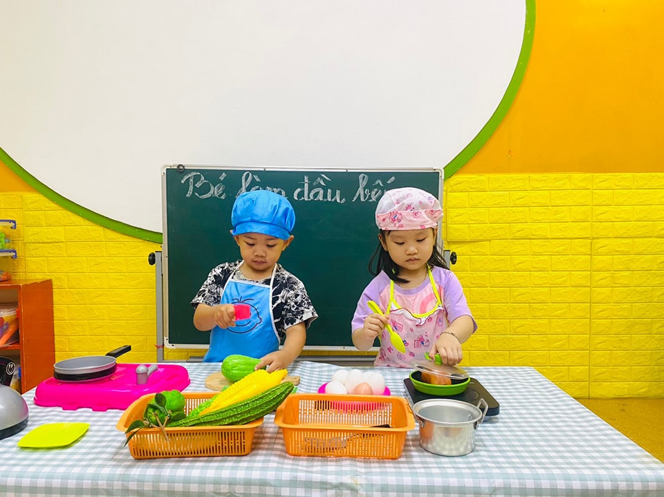 Canary Preschool - Nơi nuôi dưỡng những chú chim vàng óng
