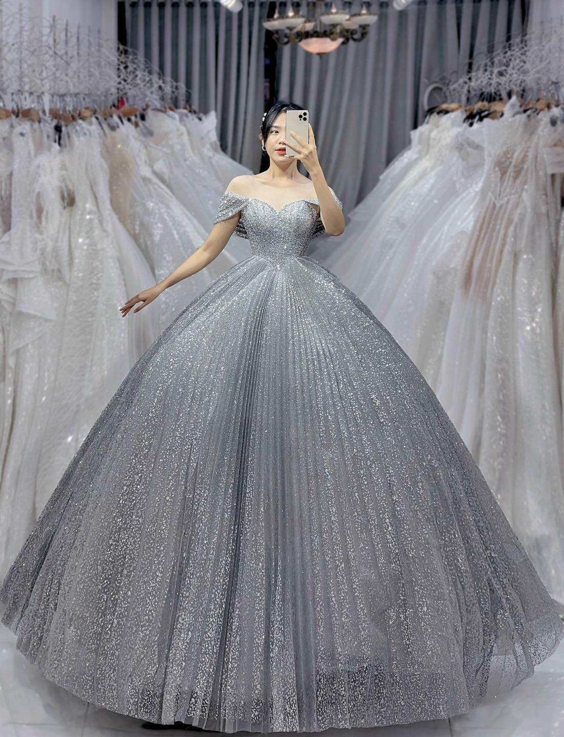 Khám Phá Top 3 Địa Chỉ Cho Thuê Váy Cưới Uy Tín, Giá Cả Phải Chăng ở Quận 7