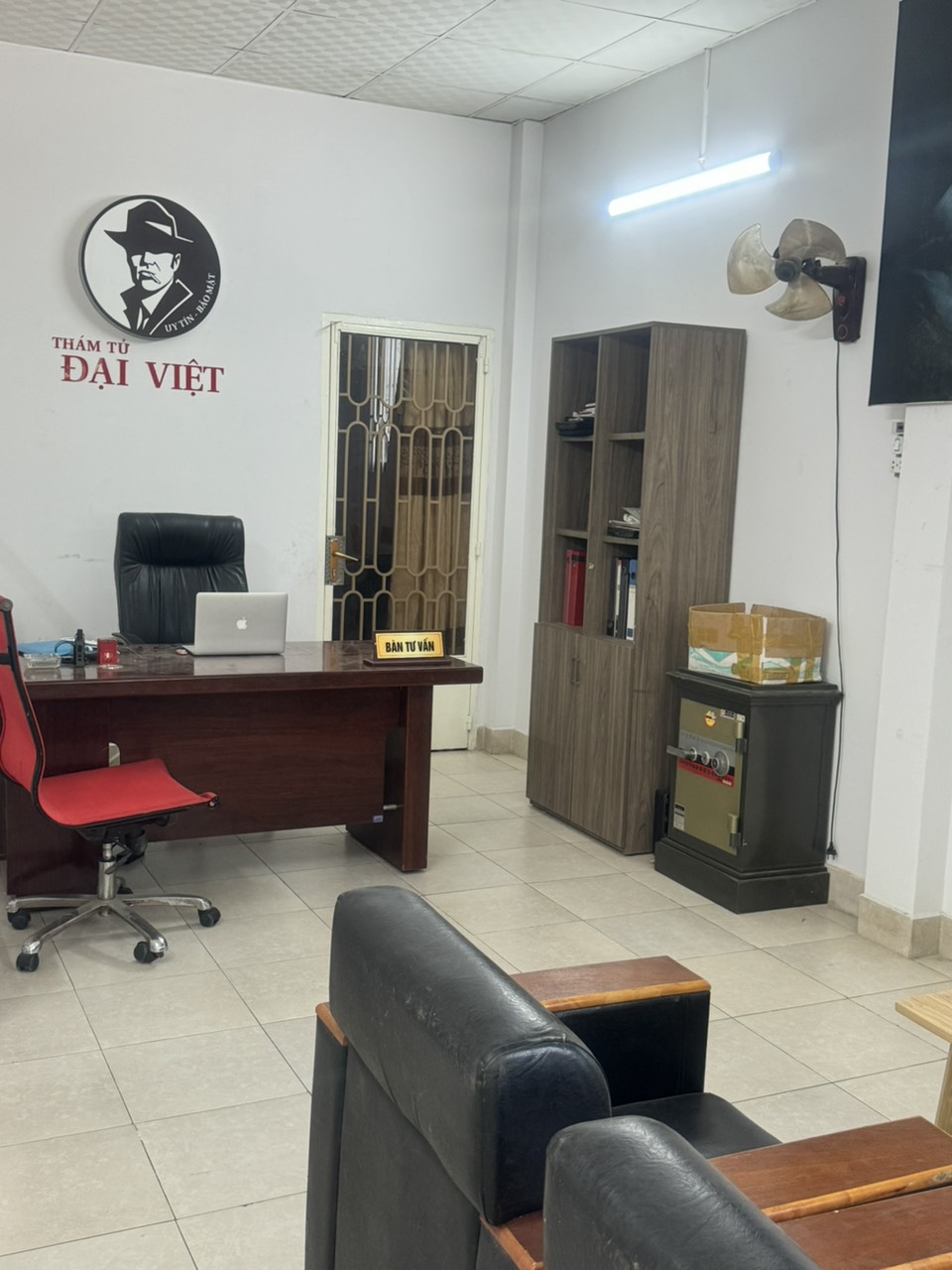 THUÊ THÁM TỬ Ở ĐÂU UY TÍN VÀ BẢO MẬT ?