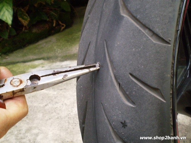 Khám Phá TOP 3 Địa Chỉ Vá Xe Được Tin Dùng Nhiều Nhất Ở Quận 12