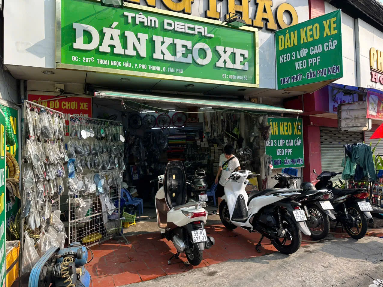 Top 3 cửa hàng dán decal xe máy uy tín, giá rẻ tại Quận Tân Phú, TP. Hồ Chí Minh