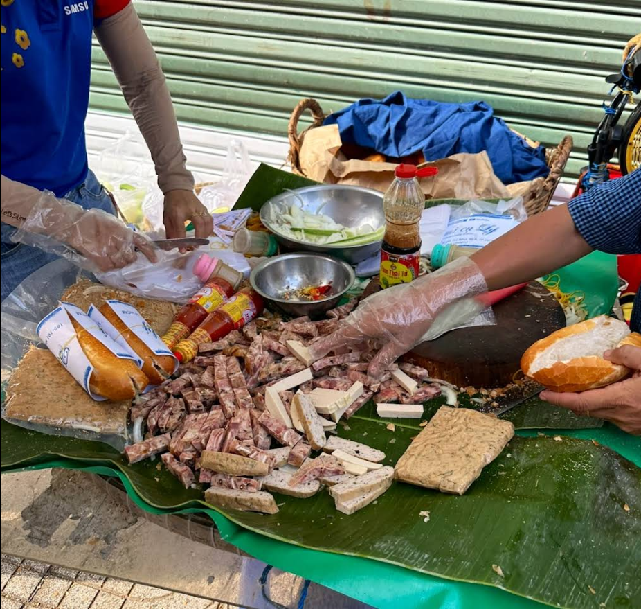 Top 3 Bánh Mì Đặc Sản Ngon “Gây Thương Nhớ” Gần Đây Được Thực Khách Săn Đón