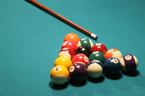 BIDA VÀ BẠN BÈ: KHOẢNH KHẮC THĂNG HOA TẠI 3 TIỆM CHƠI BIDA CHẤT LƯỢNG