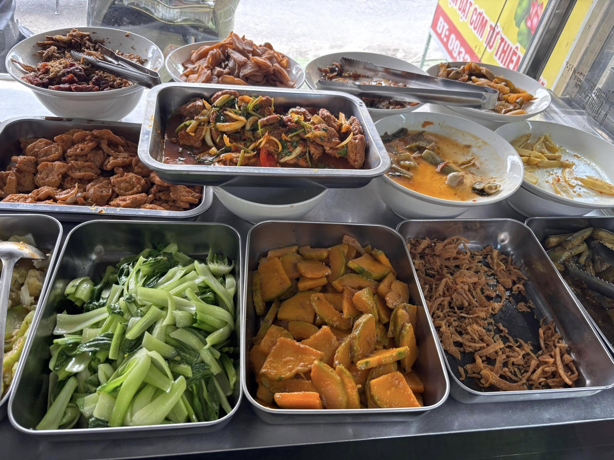 Top Quán Chay – Không Gian Ẩm Thực Thanh Đạm, Ấm Cúng Và Chất Lượng