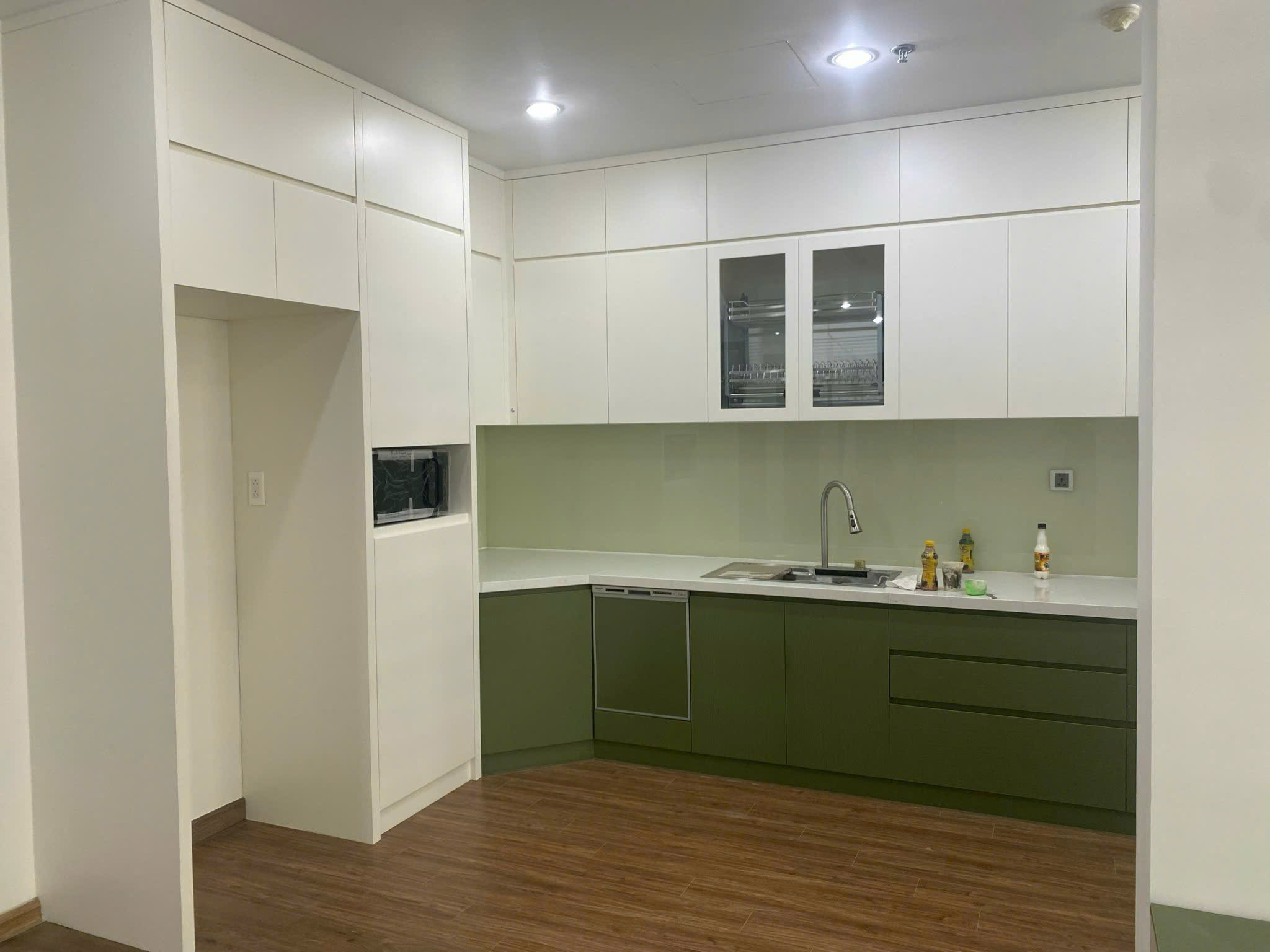 Top 3 đơn vị chuyên thi công nội thất tủ bếp chất lượng tại hóc môn