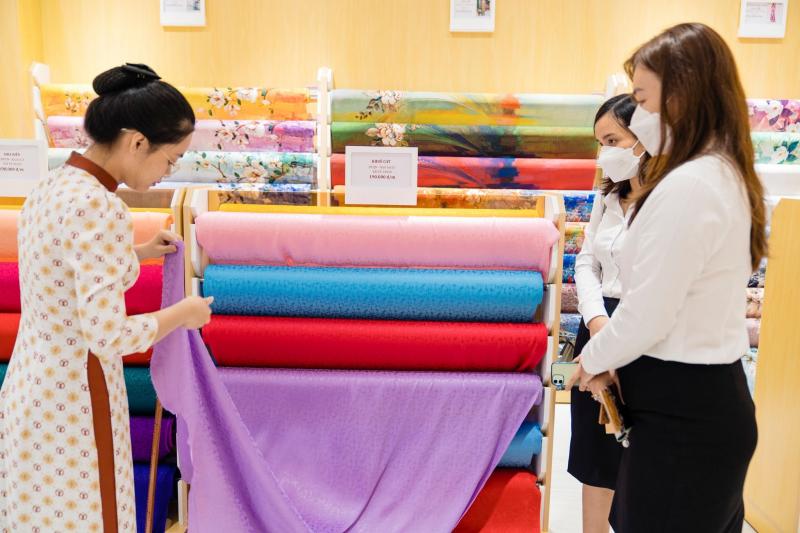 Top 3 Địa chỉ may áo dài đẹp tại Tân Bình TP. Hồ Chí Minh