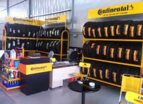 Xe Gặp Sự Cố Lốp Tại Quận 7? Khám phá ngay 3 Địa Chỉ Thay Vá Vỏ Uy Tín Hàng Đầu