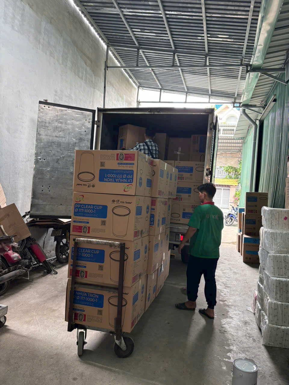 Top 3 Công Ty In Ly Nhựa Uy Tín Nhất