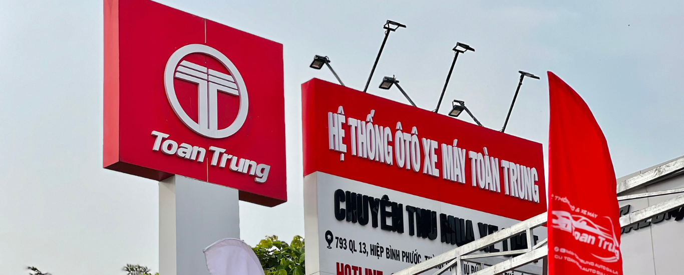 🚗 TOP 3 SHOWROOM Ô TÔ UY TÍN NHẤT TP.HCM