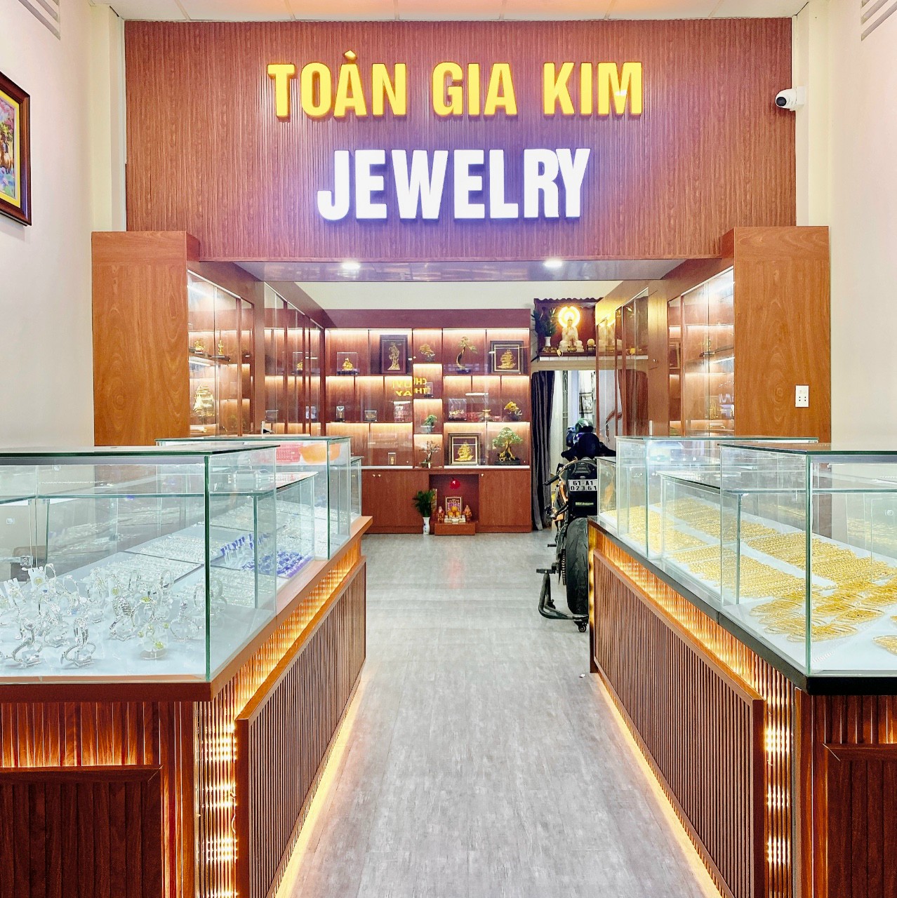 Toàn Gia Kim - Tiệm trang sức mạ vàng đáng tin cậy ở Thủ Đức