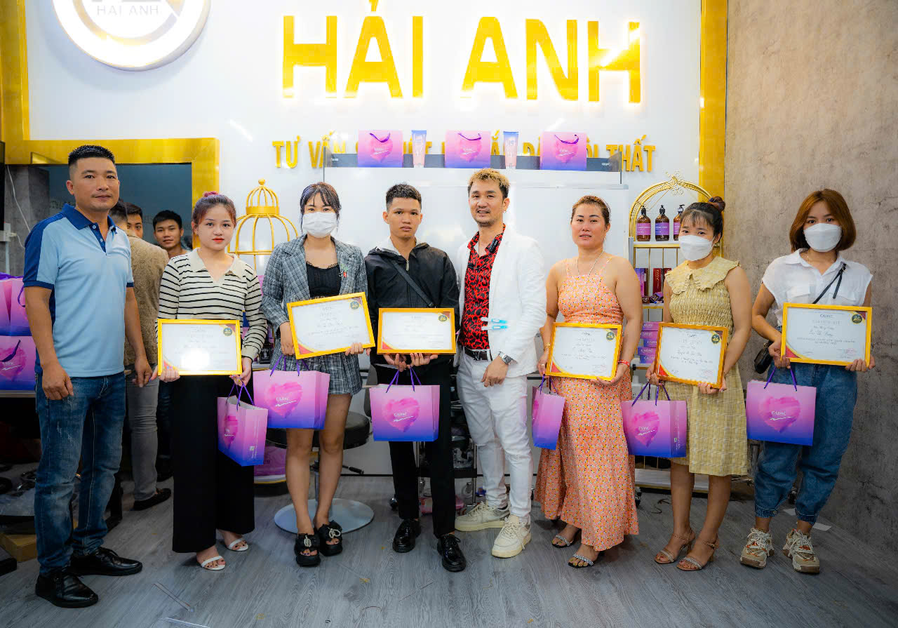 Top 3 Lý Do Phụ Liệu Tóc Hải Anh Tại Bình Dương Luôn Được Salon Tin Dùng