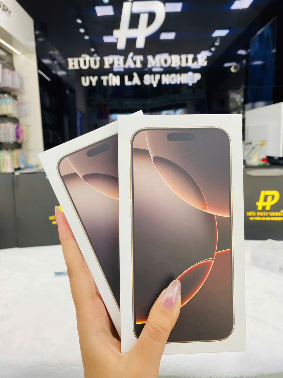 Top 3 Lý Do Chọn Cửa Hàng Hữu Phát – Chuyên Bán iPhone Tại Bình Dương