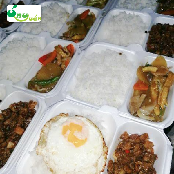 Top 3 địa chỉ bán cơm trưa văn phòng Thủ Đức
