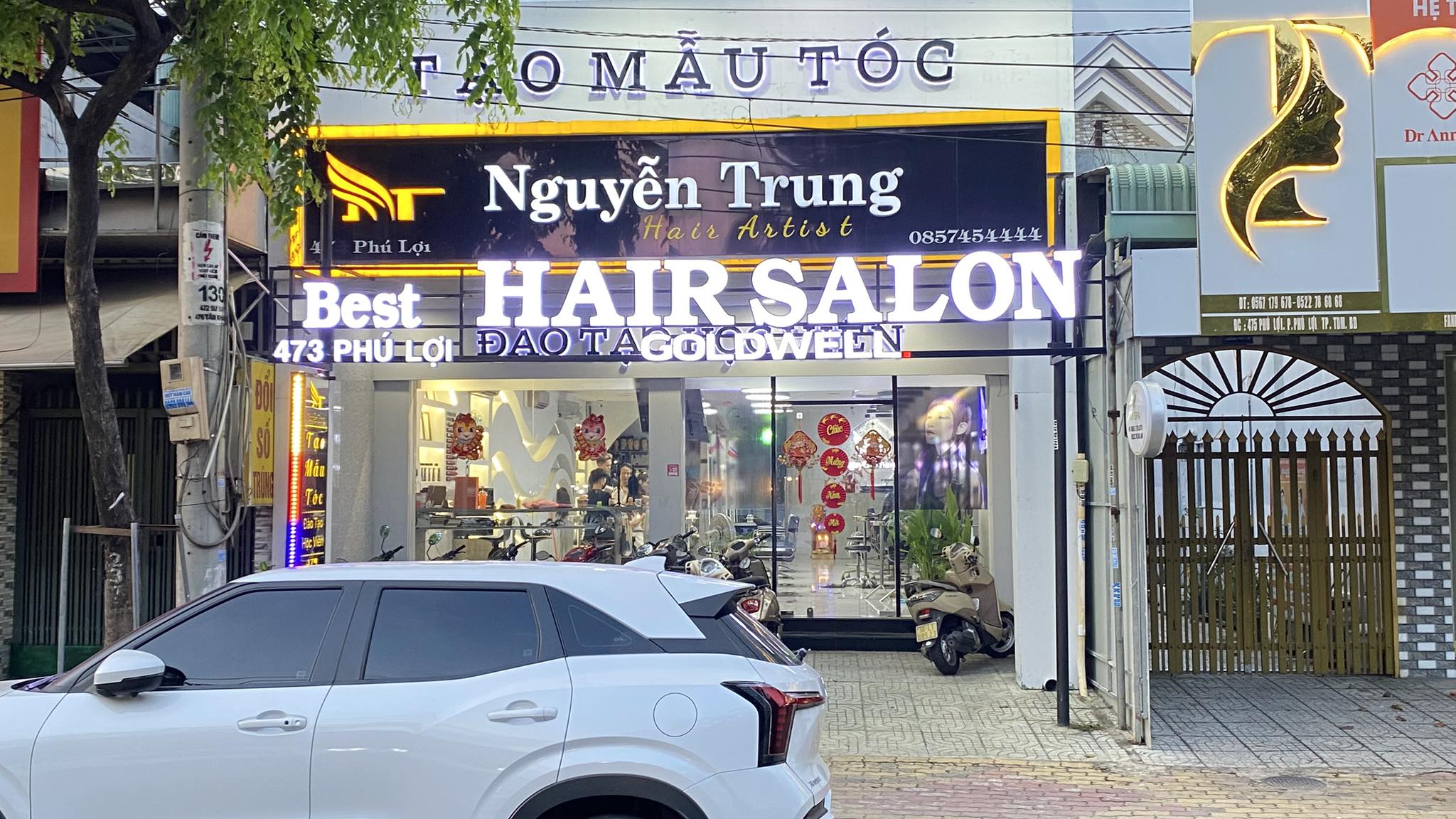Top 3 Salon Tóc Uy Tín Tại Thủ Dầu Một – Điểm Đến Hoàn Hảo Cho Phong Cách Tóc Thời ThượngTop 3 Salon Tóc Uy Tín Tại Thủ Dầu Một – Điểm Đến Hoàn Hảo Cho Phong Cách Tóc Thời Thượng