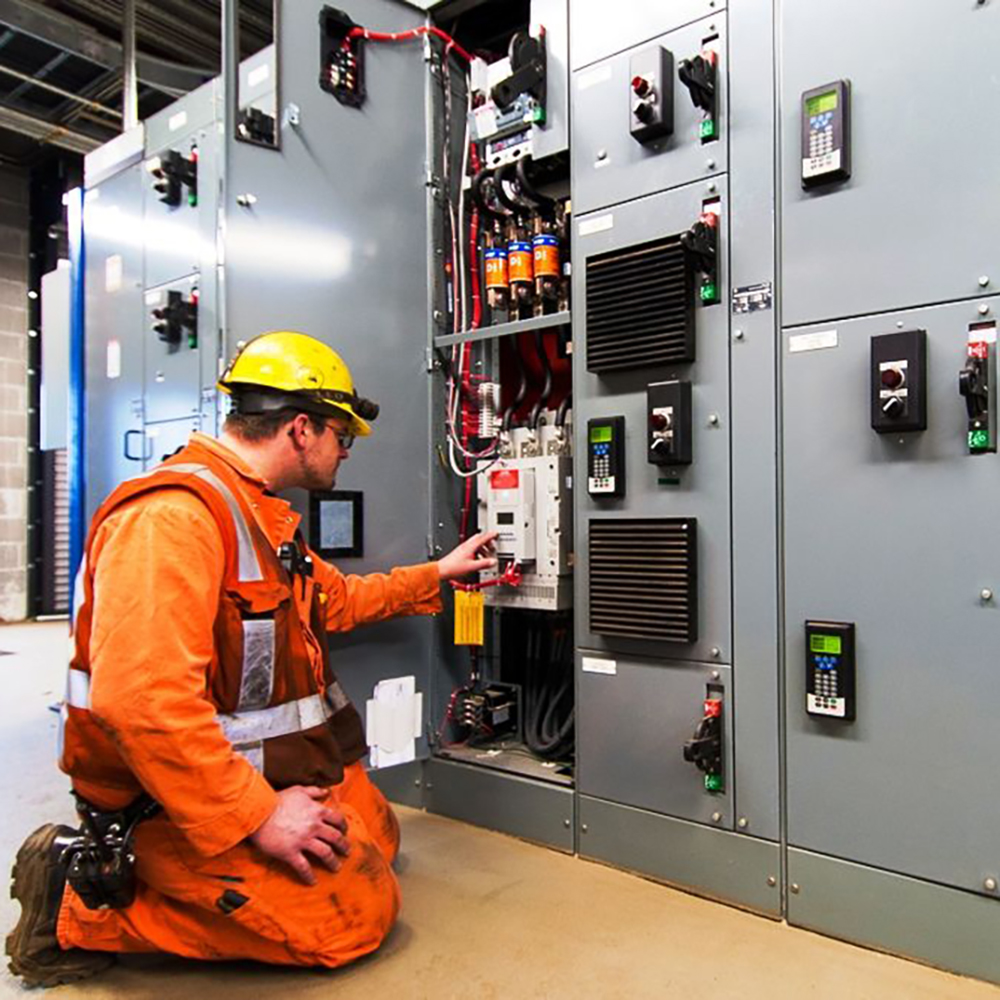 Top 3 công ty cung cấp thiết bị điện công nghiệp uy tín tại TP. Hồ Chí Minh