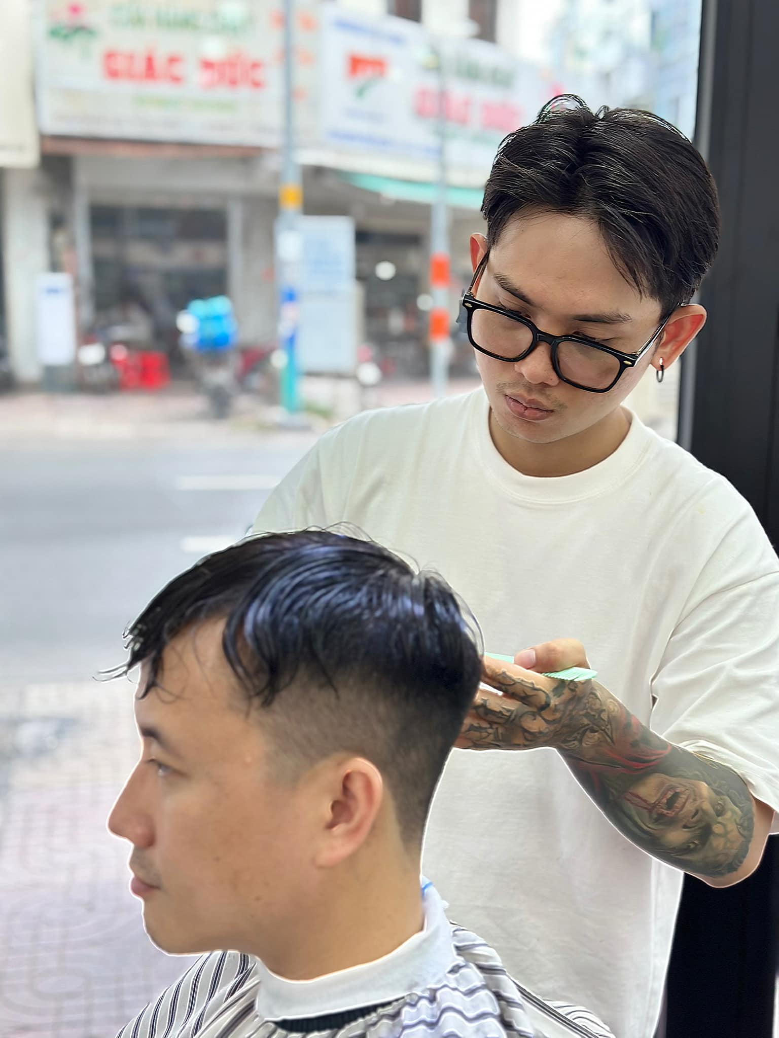 Top 3 Tiệm Cắt Tóc Nam Uy Tín Chất Lượng Tại Khu Vực Quận 3