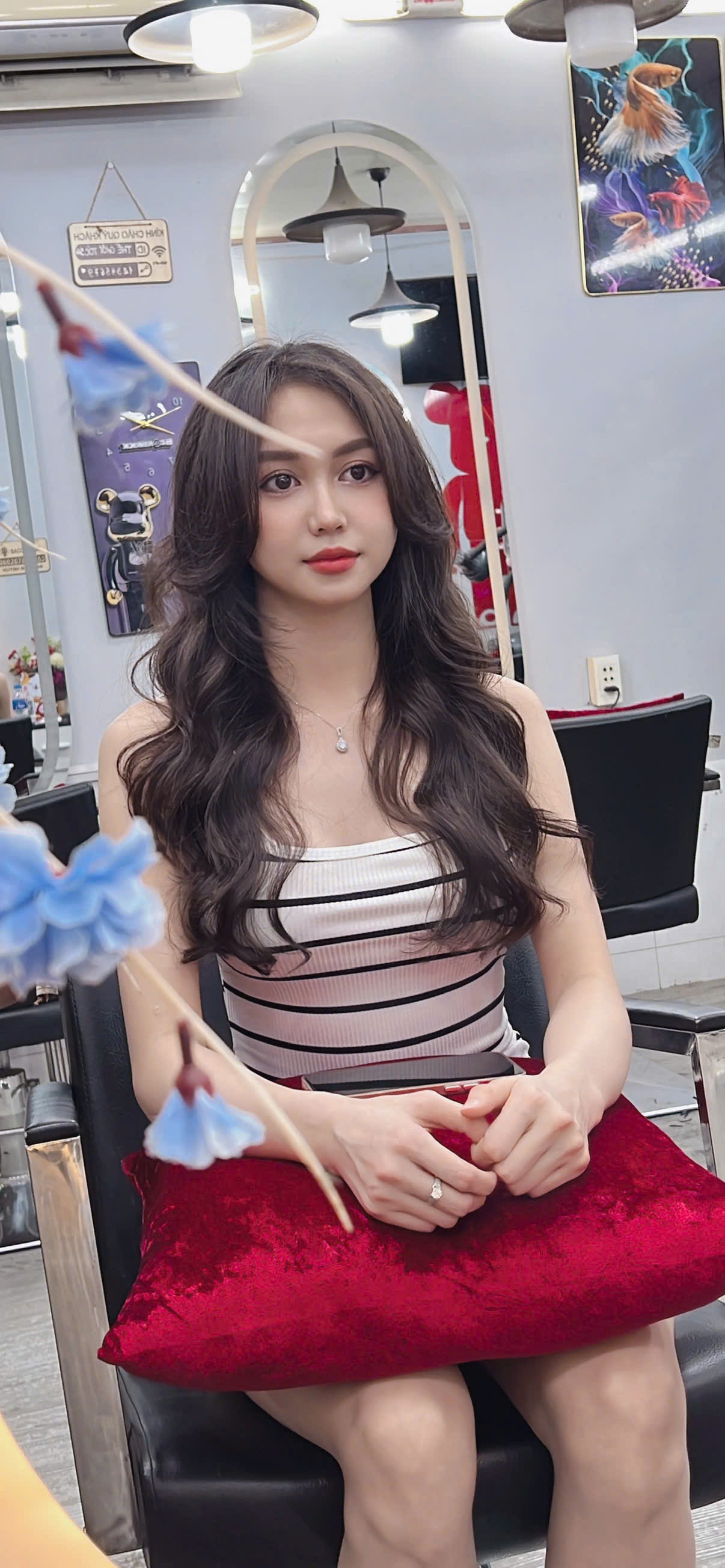 💖 Trải nghiệm “Lột Xác” tại Hair Salon Thế Giới Tóc Thủ Đức: Chất lượng 5.0 sao có phải là sự thật?