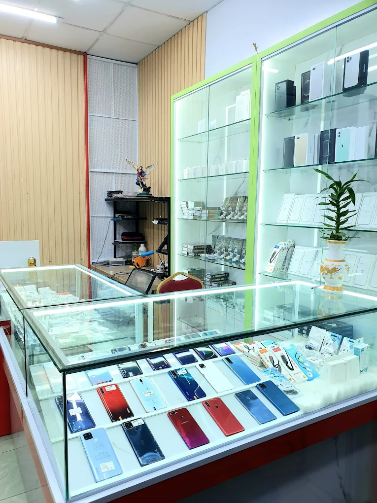 Top 3 cửa hàng điện thoại di động uy tín, chất lượng tại Hóc Môn – Mua bán, sửa chữa giá tốt, phục vụ tận tâm Top 3 cửa hàng điện thoại di động uy tín, chất lượng tại Hóc Môn – Mua bán, sửa chữa giá tốt, phục vụ tận tâm