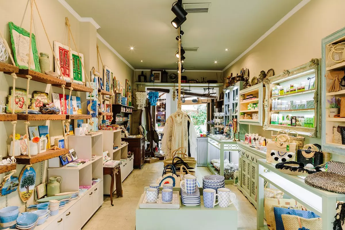 Top 3 Cửa Hàng Gift Shop Tại TP.HCM Uy Tín Và Độc Đáo Nhất 2026