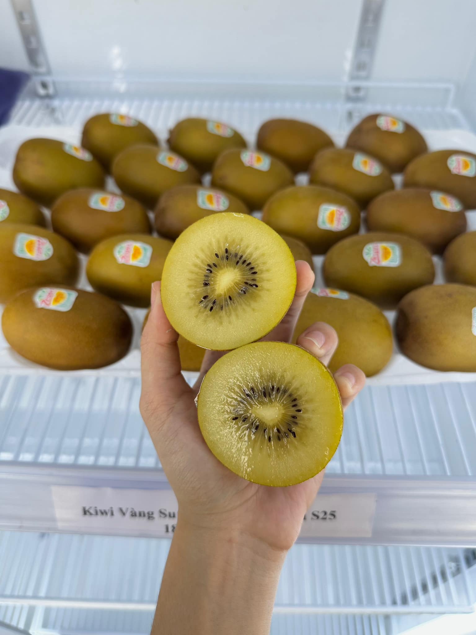 top 3 địa điểm bán Sỉ và Lẻ trái cây Xuất Nhập Khẩu Cao Cấp tại Sài Gòn