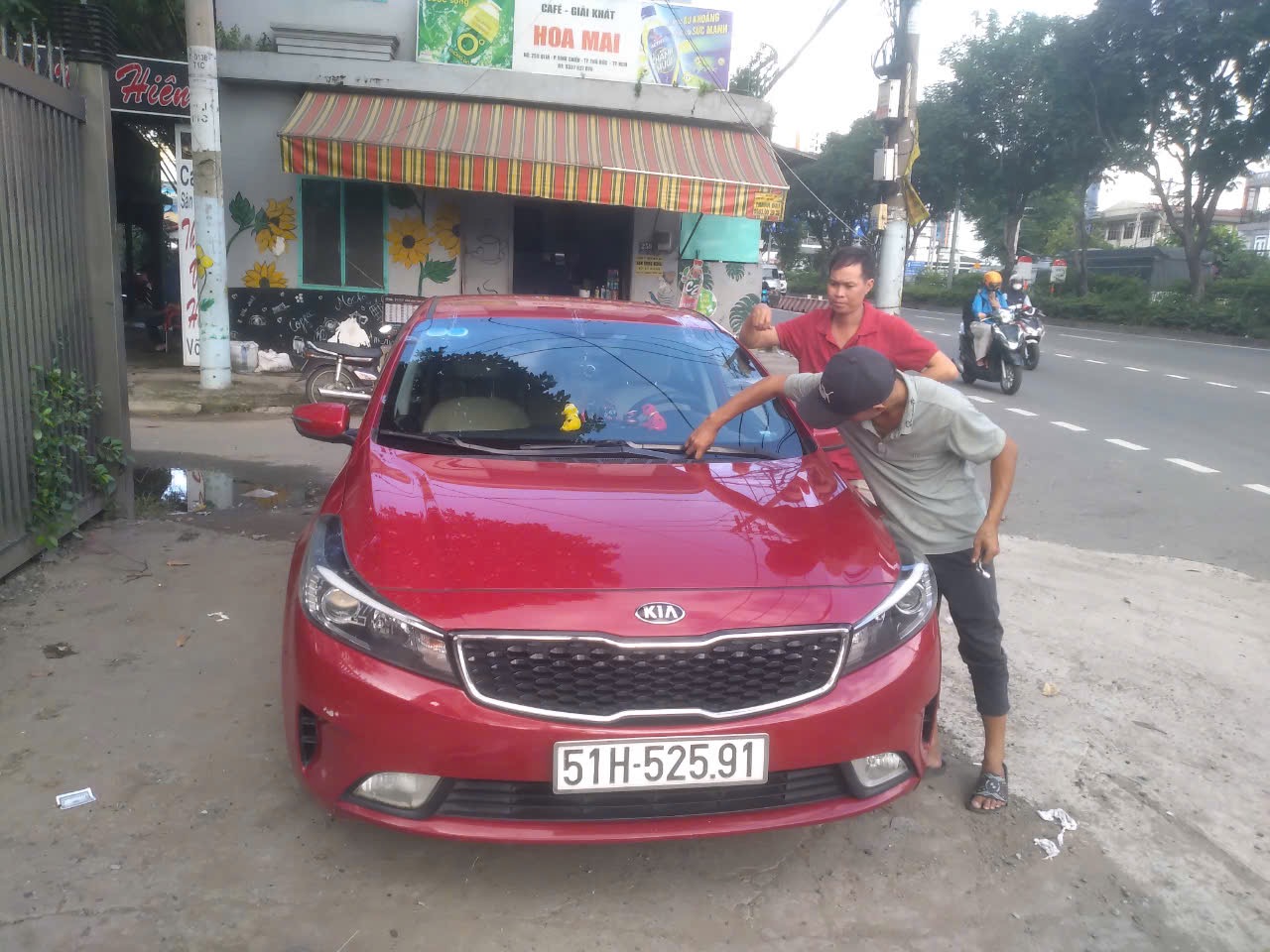 Dịch Vụ Thay Kính Ô Tô ở Thủ Đức - Chất Lượng, Uy Tín, Giá Tốt