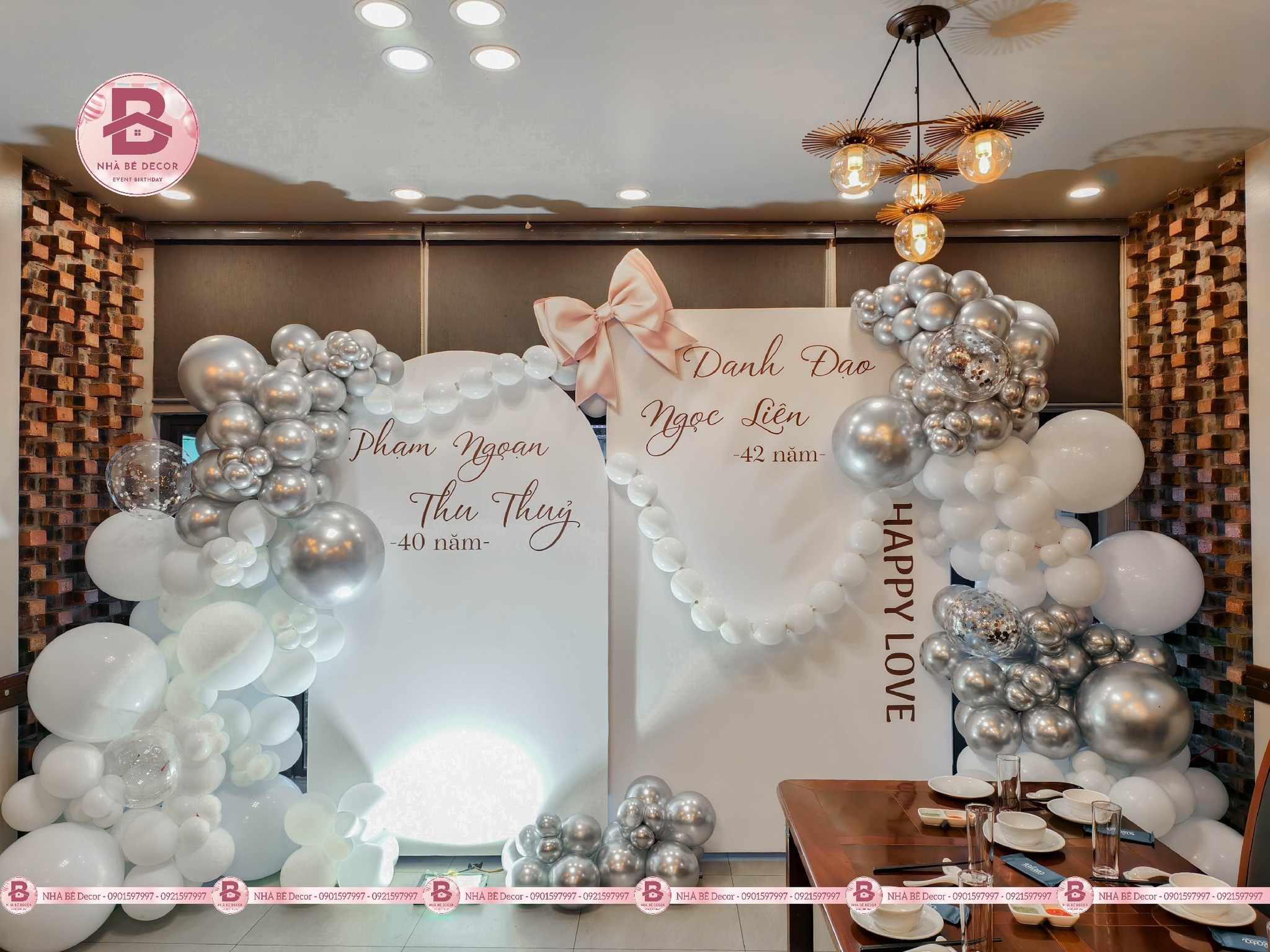 Trang Trí Valentine – Chạm Đến Khoảnh Khắc Ngọt Ngào