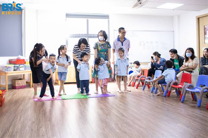 5 Hoạt động học của trẻ mầm non giúp phát triển toàn diện - Hệ thống Trường Quốc Tế BRIS