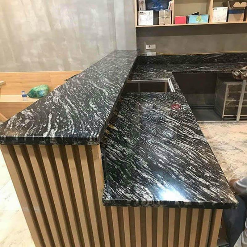 Báo giá bếp đá hoa cương màu đen giá rẻ