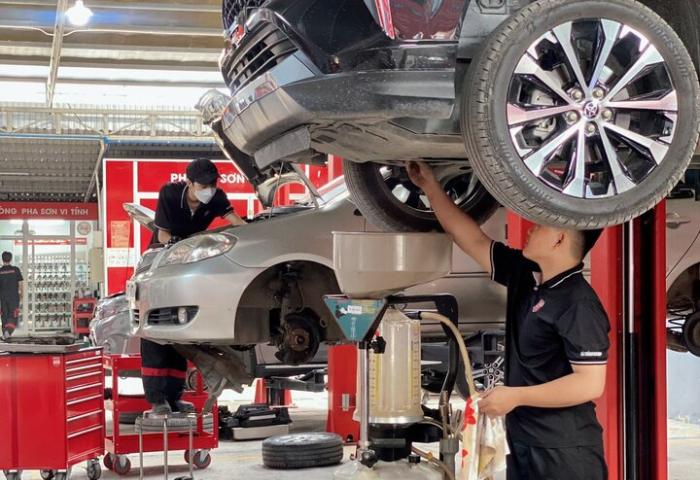 Khi Nào Nên Gọi Dịch Vụ Sửa Xe Tại Nhà Thay Vì Mang Ra Gara?